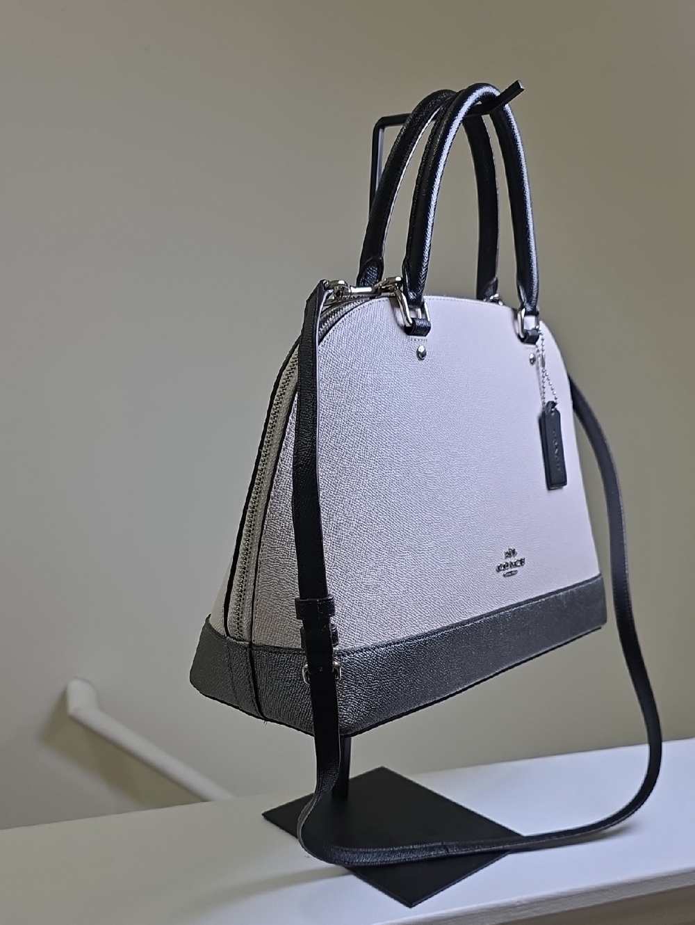 Coach F31074 Large Sierra Colorblock Satchel Chalk/Metallic Silver/SV EUC - Picture 2 of 16